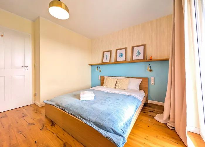 Reymonta Vivid Space By Bookinghost *