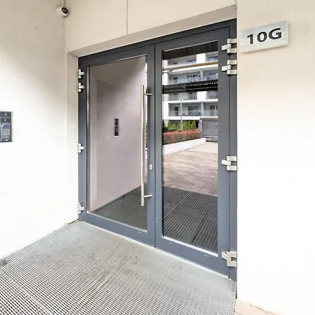 Reymonta Vivid Space By Bookinghost 아파트