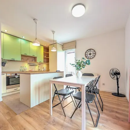 Reymonta Vivid Space By Bookinghost 아파트